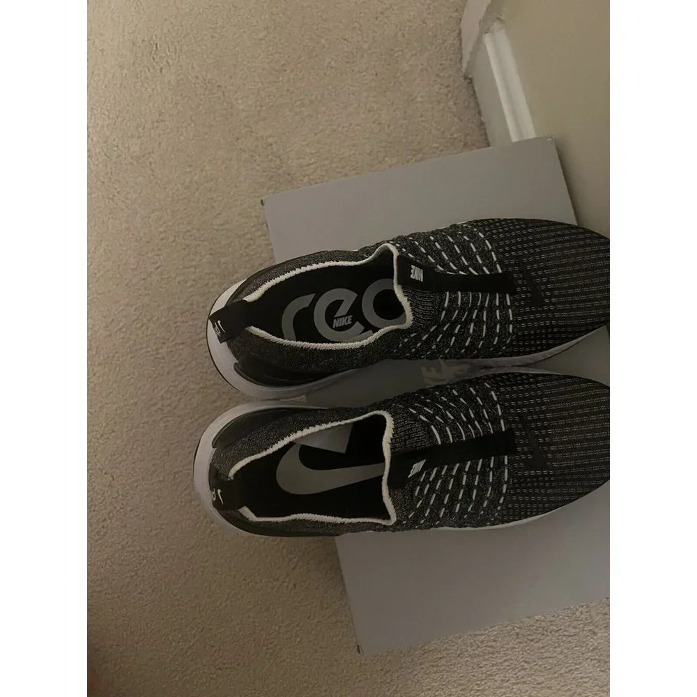 Nike React Phantom Run Flyknit 2 Men’s Size 9 Oreo Running Shoes CJ0277-003 - Picture 8 of 8